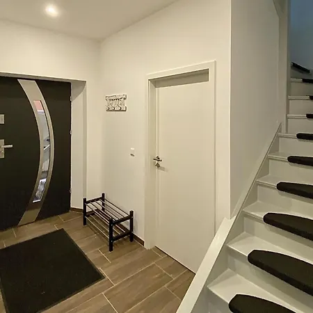 - Bimmelbahn 2 דירה *